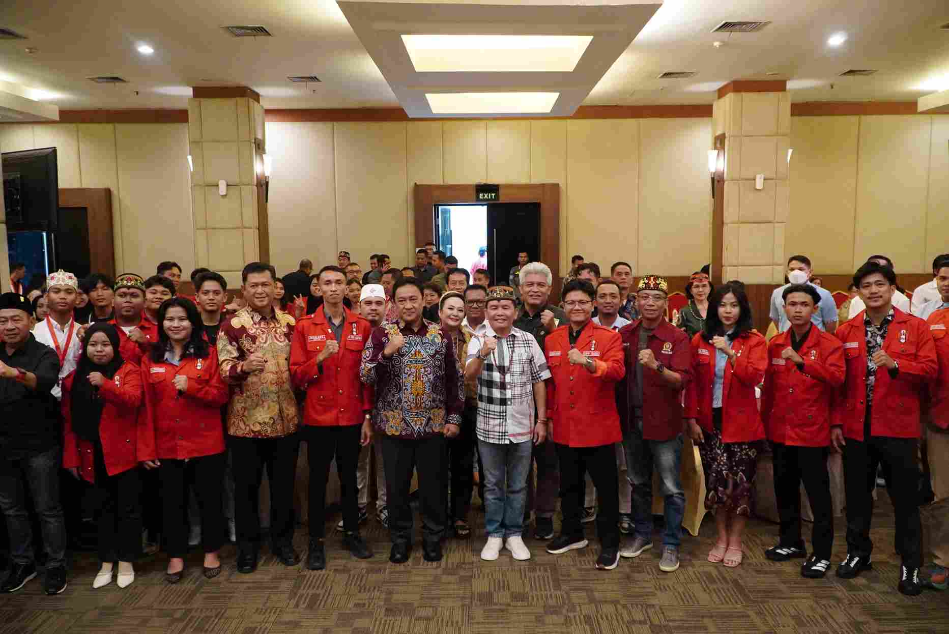 Gubernur dan Wagub Hadiri Dies Natalis ke-72 DPD GMNI Kalteng dan Seminar Pertambangan Rakyat