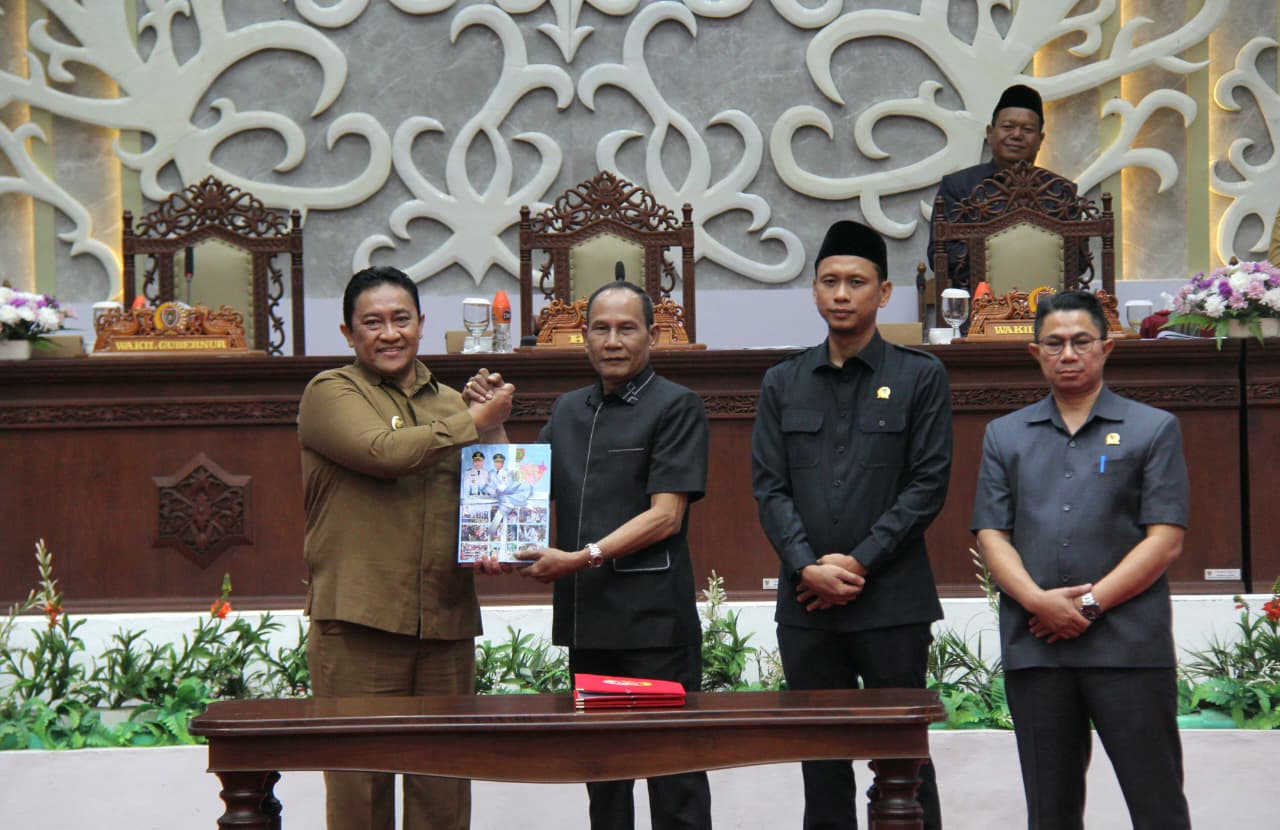 Rapat Paripurna Ke-3 DPRD Kalteng 2026 Dihadiri Wakil Gubernur Edy Pratowo