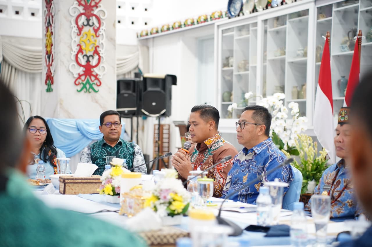 Gubernur Kalteng Agustiar Sabran Berdiskusi Tentang Masa Depan Pendidikan Tinggi di Bumi Tambun Bungai