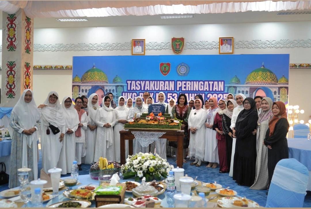 Ketua TP PKK Kalteng Aisyah Thisia Agustiar Sabran Gelar Syukuran dan Buka Puasa Bersama Istri Forkopimda