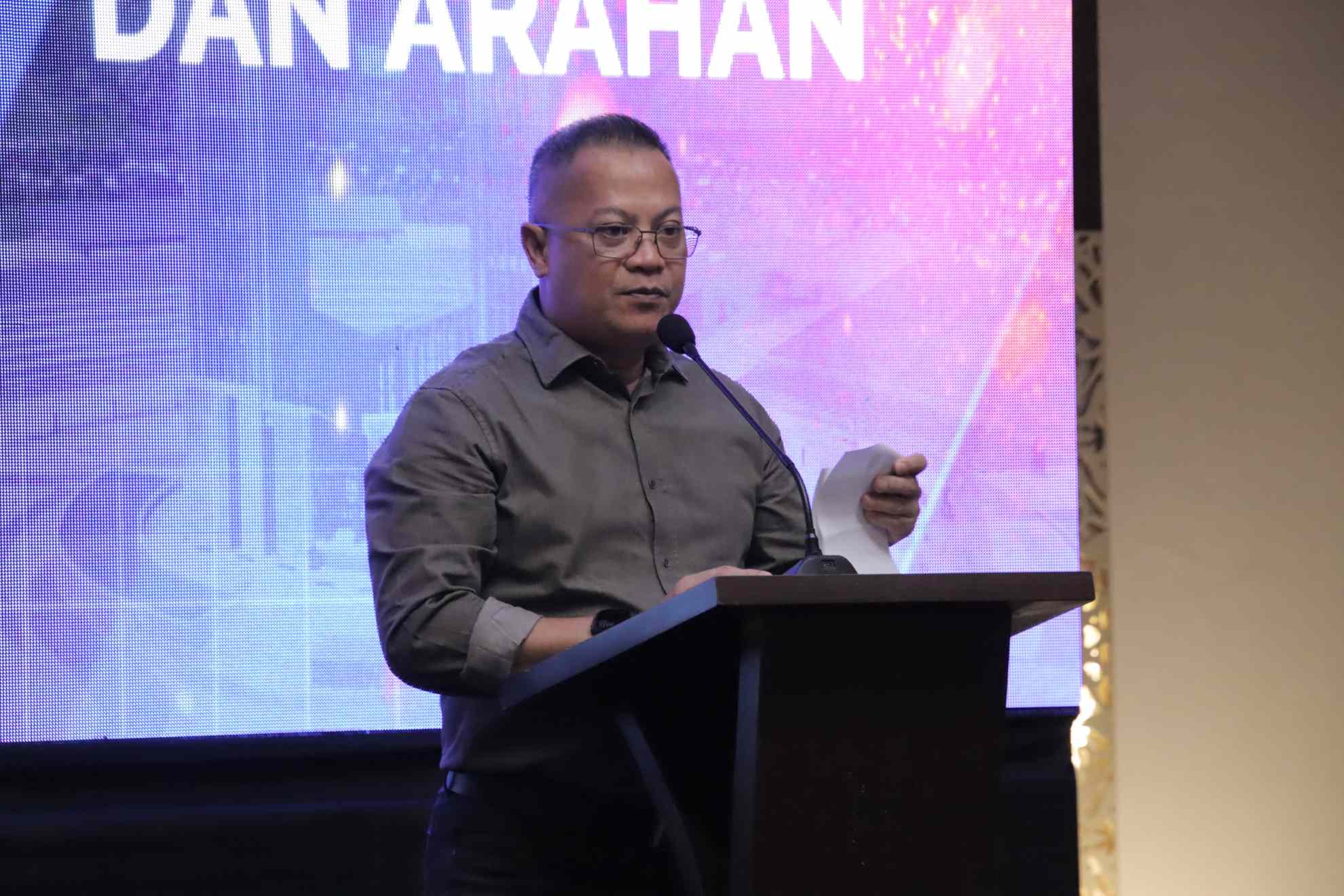Kepala Dinas PMD Aryawan Buka Bimtek Penginputan dan Peluncuran Aplikasi Sistem Data Sektoral Versi 2.0