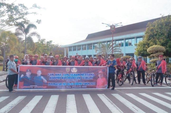 Pemprov. Kalteng Gelar Senam Bersama Dan Fun Bike KORPRI