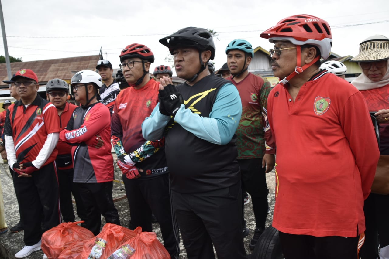 Pemprov. Kalteng Laksanakan Kegiatan Bersepeda Santai Jumat Berkah