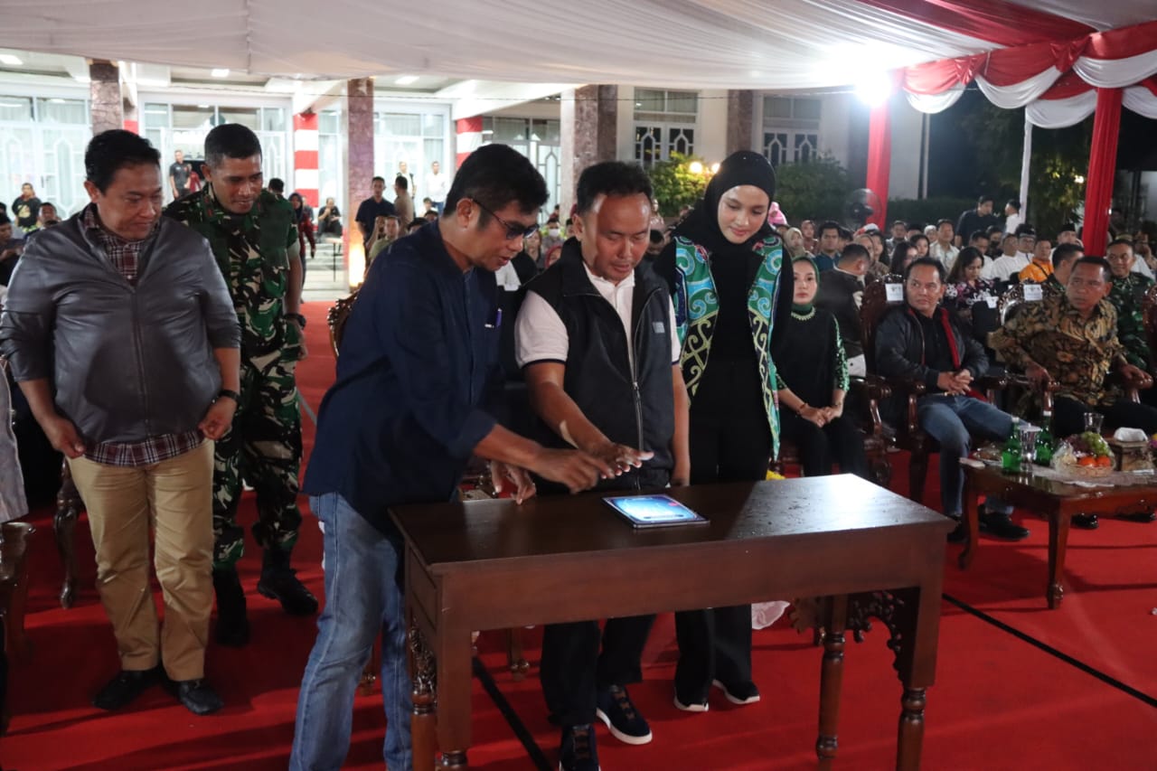 Pemprov Kalteng Gelar Malam Lepas Sambut Tahun 2023-2024 di Halaman Istana Isen Mulang dan Lapangan Sanaman Mantikei