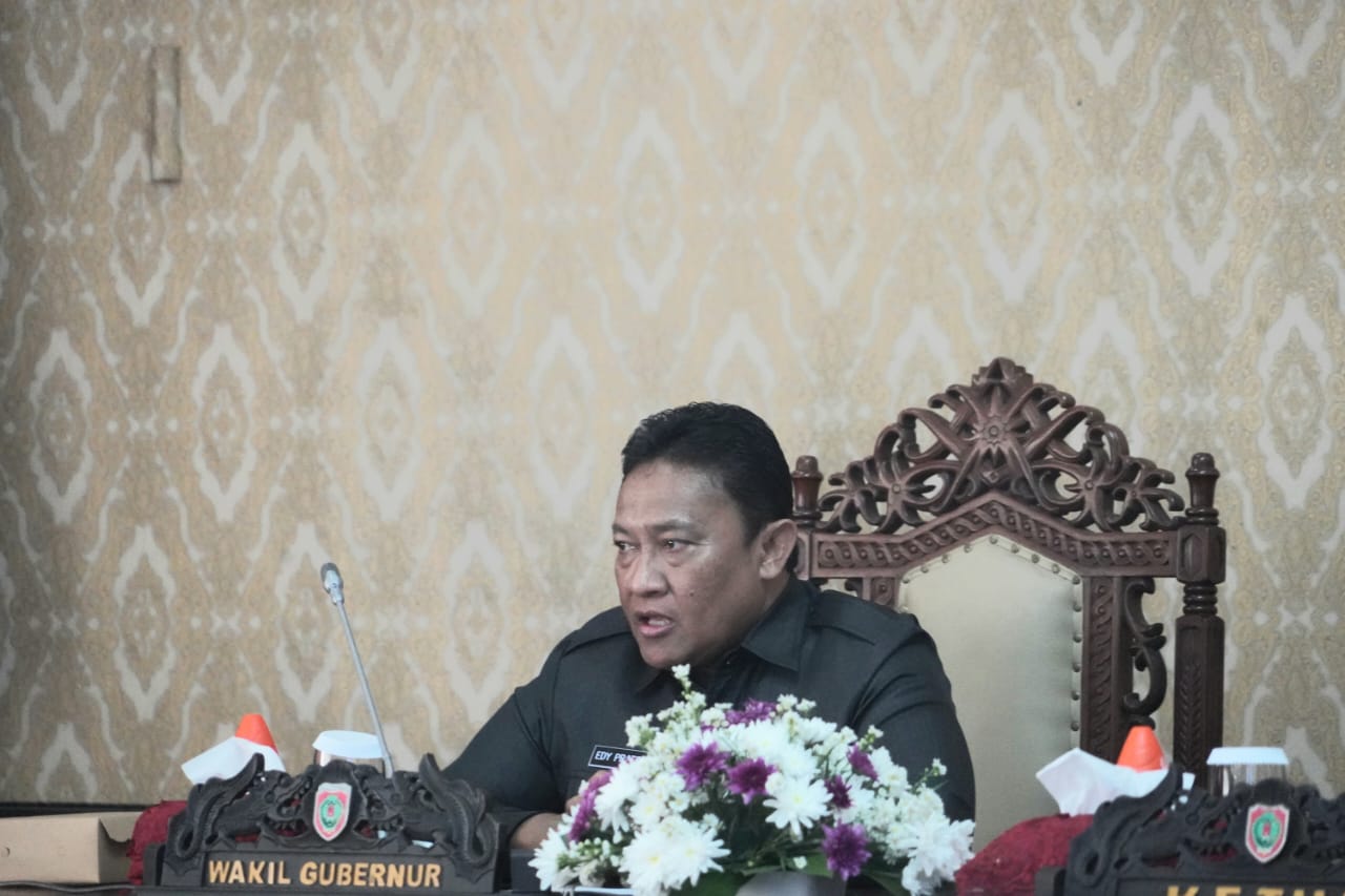 Wagub Kalteng Edy Pratowo Hadiri Secara Langsung Rapat Paripurna ke-6 Masa Persidangan III
