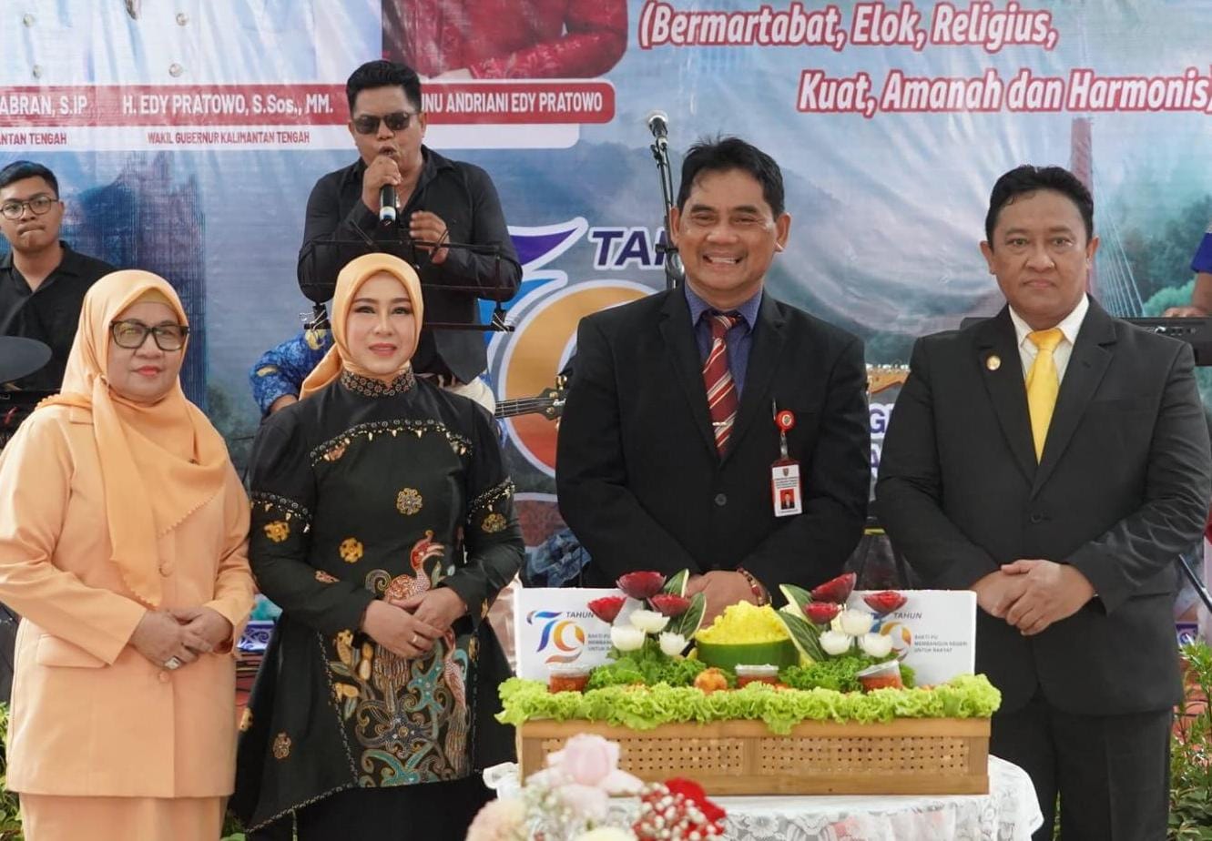 Pemprov Kalteng Laksanakan Upacara Bendera Peringati Hari Bhakti Ke-79 Pekerjaan Umum dan Penataan Ruang