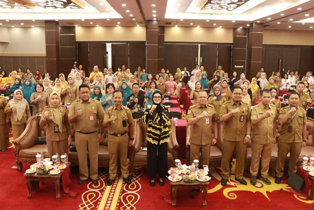 Ketua TP-PKK Prov. Kalteng Ivo Sugianto Sabran Buka Rakor Posyandu se-Kalteng Tahun 2024