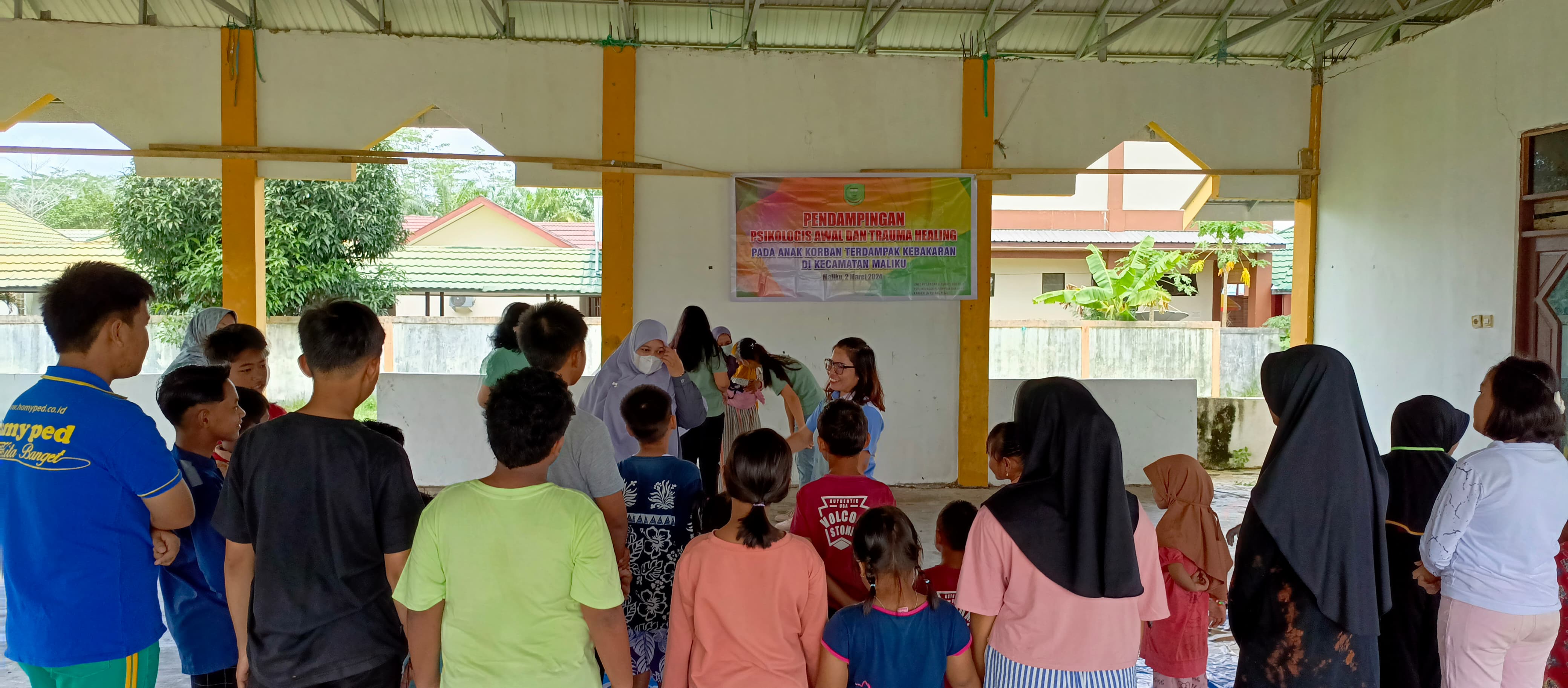 DP3APPKB Prov. Kalteng Bersama UPTD Kabupaten Pulang Pisau Laksanakan Kegiatan Dukungan Psikologis Awal dan Trauma Healing