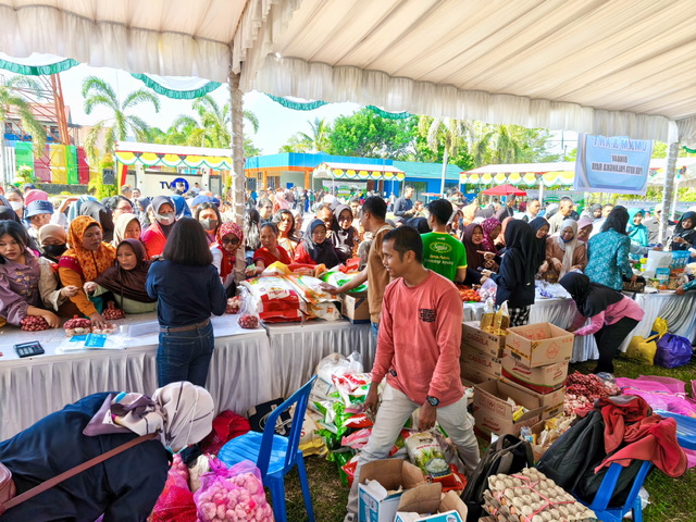 Pemprov Kalteng Tunjukkan Komitmennya Dalam Menjaga Stabilitas Harga Bahan Pokok di Daerah