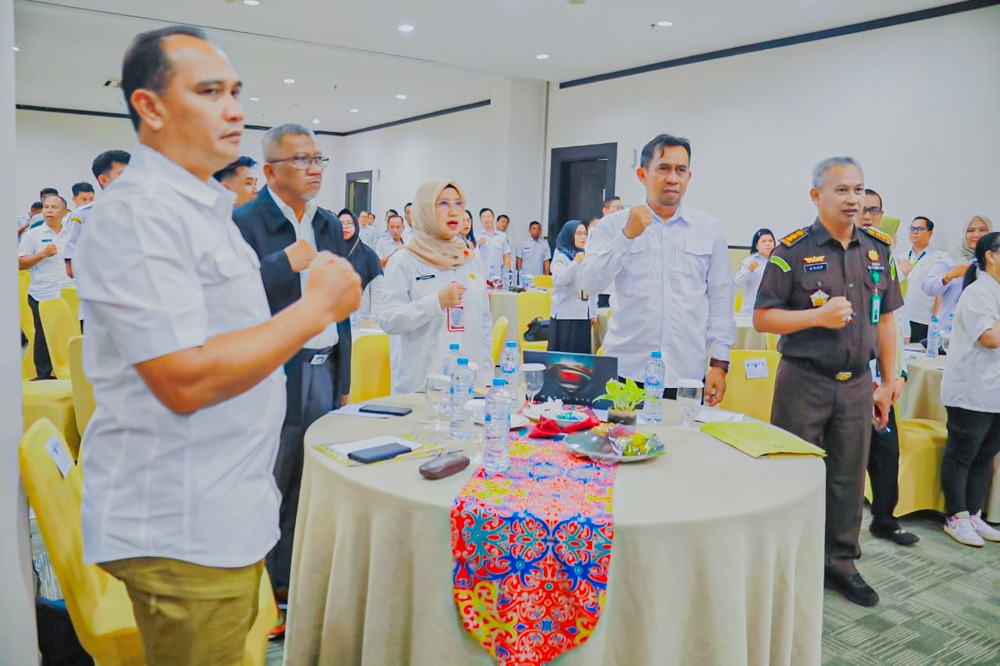 Asisten Adum Sunarti Buka Rakor Bidang Kewaspadaan Nasional dan Penanganan Konflik se-Provinsi Kalteng