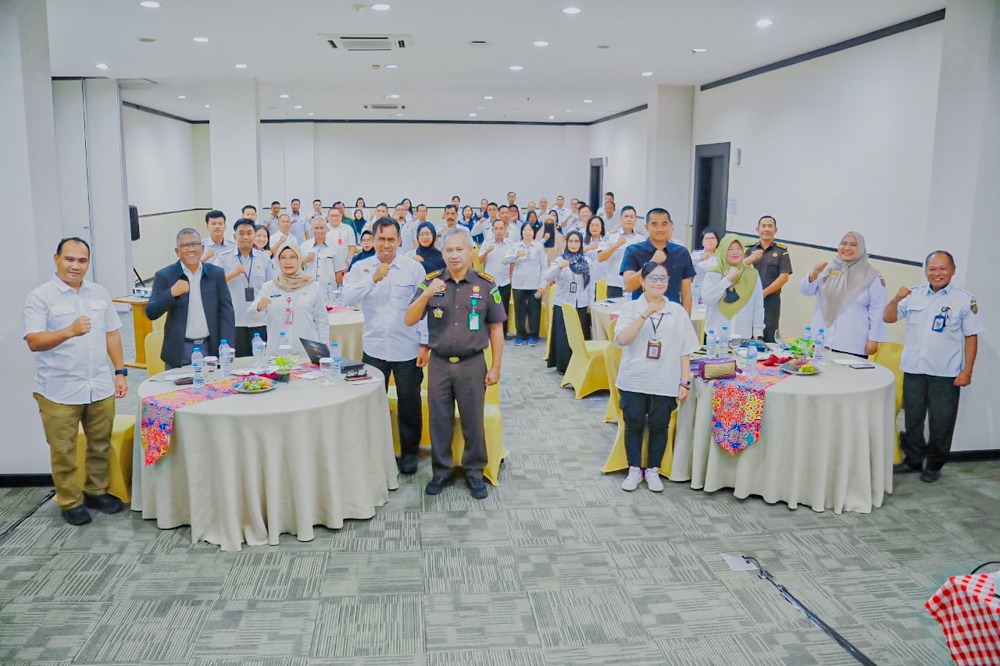 Asisten Adum Sunarti Buka Rakor Bidang Kewaspadaan Nasional dan Penanganan Konflik se-Provinsi Kalteng