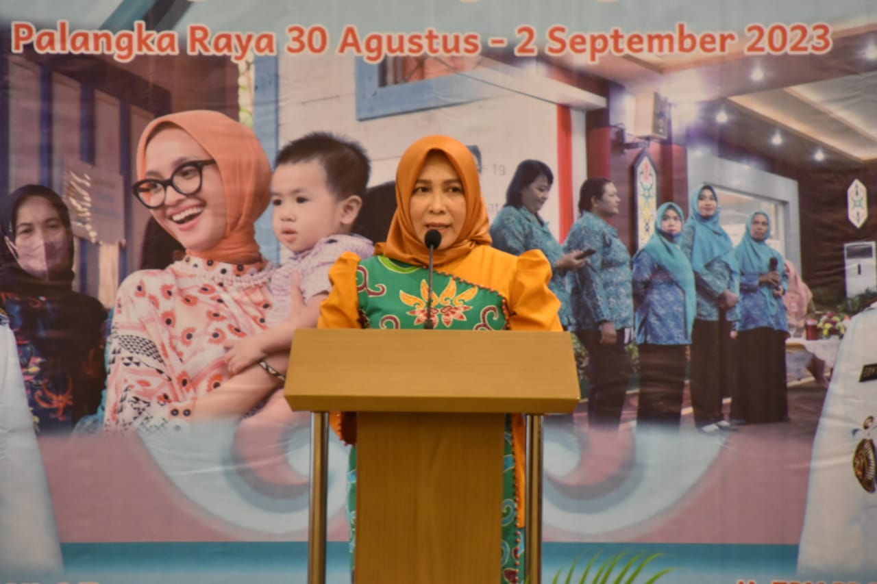 Ketua TP PKK Prov. Kalteng Ivo Sugianto Sabran Resmi Tutup Jambore Kader PKK Tingkat Prov. Kalteng Tahun 2023