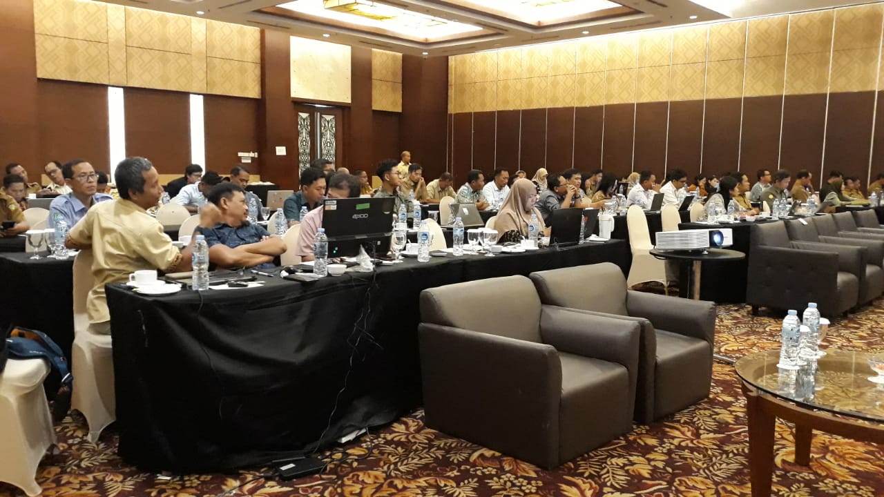 Wagub Edy Pratowo : Diharapkan Dapat Berikan Kontribusi Positif Guna Pembangunan Kelapa Sawit Agar Berkelanjutan