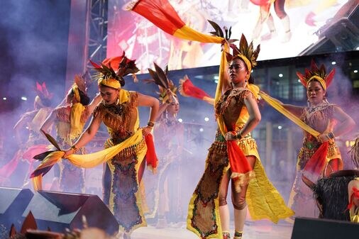 Tim Kesenian Kalteng Berpartisipasi dalam Festival Satu Hari Bersama Kalteng di Sarinah