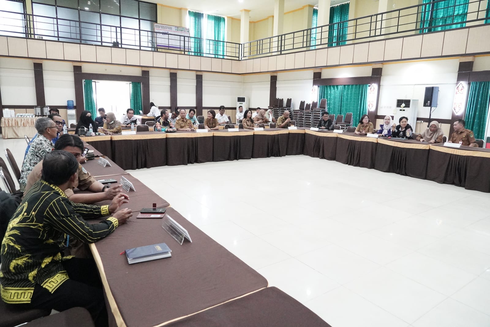 Plh Asisten Pemkesra Maskur : Revitalisasi Bahasa Daerah Jadi Sebuah Upaya yang Sangat Penting