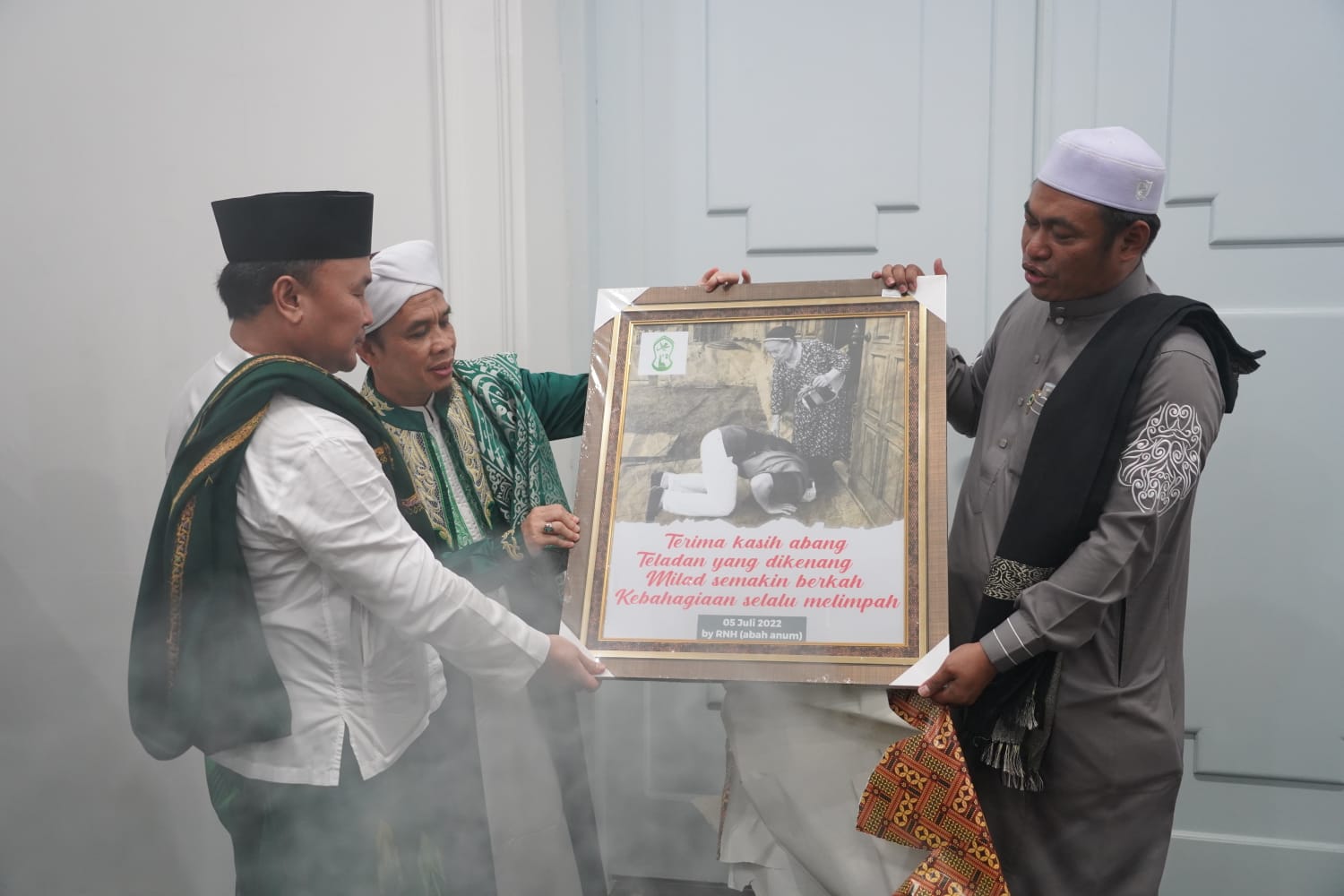 Gubernur Kalteng Gelar Salat Hajat Bersama Di Istana Isen Mulang