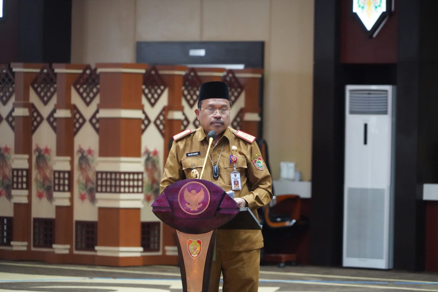 Sekda Kalteng Membuka Secara Resmi Open Turnamen Catur Piala Gubernur Kalteng Tingkat Nasional Tahun 2022