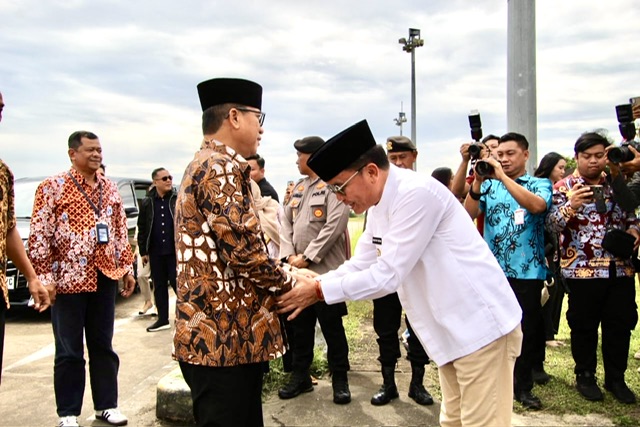 Gubernur Kalteng Agustiar Sabran Sambut Kedatangan Menteri Susanto Yandri Beserta Rombongan