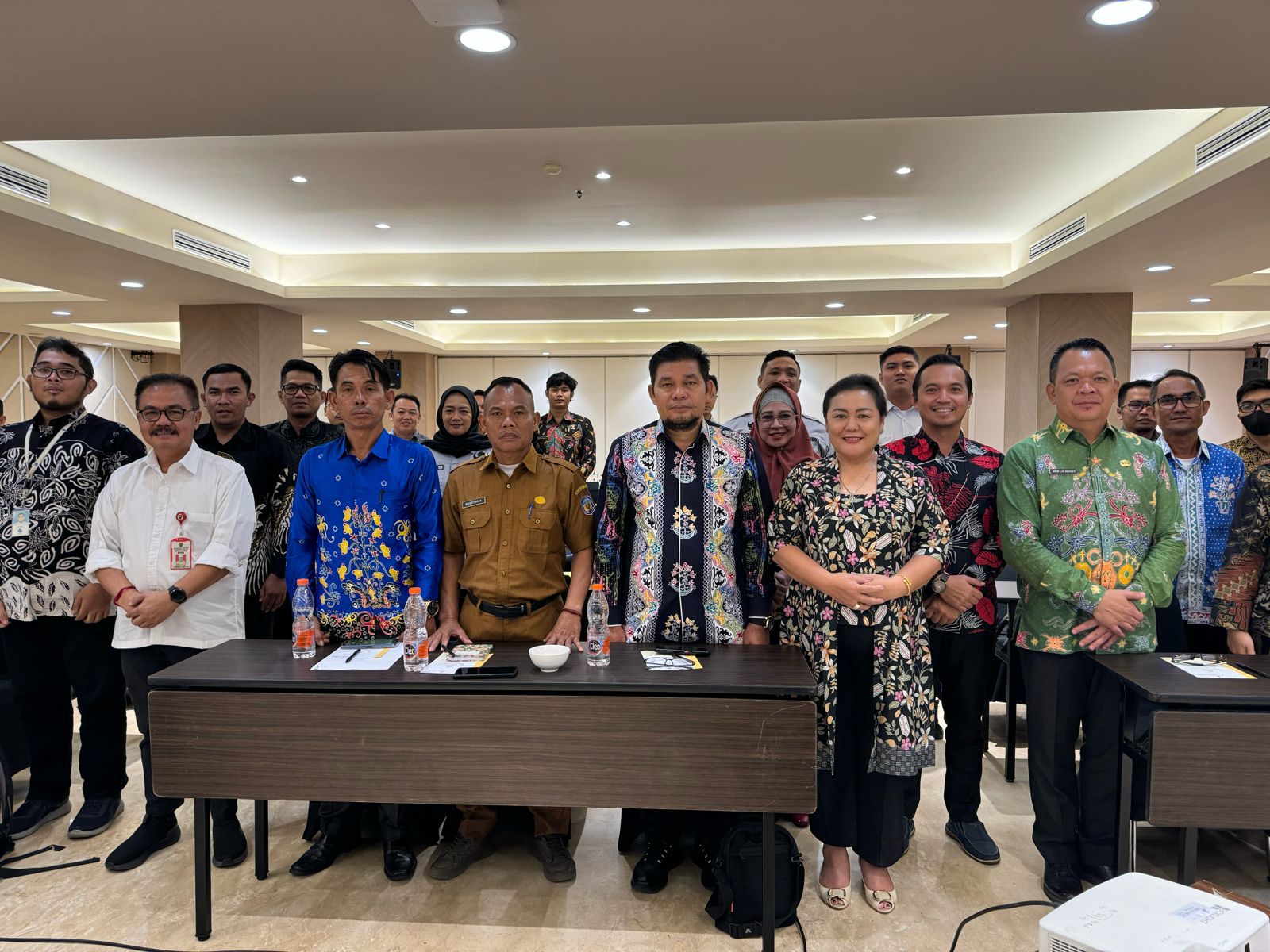 Plh. Asisten Pemkesra Prov. Kalteng Herson B. Aden Buka Diseminasi Kebijakan Penyelenggaraan Nama Rupabumi