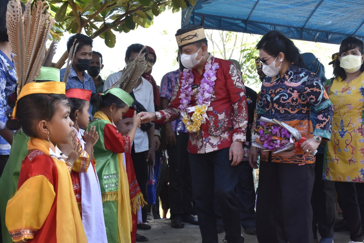 Bupati Kapuas Hadiri Sosialisasi/Penyuluhan Stunting Dan Posyandu Di Desa Rawa Subur