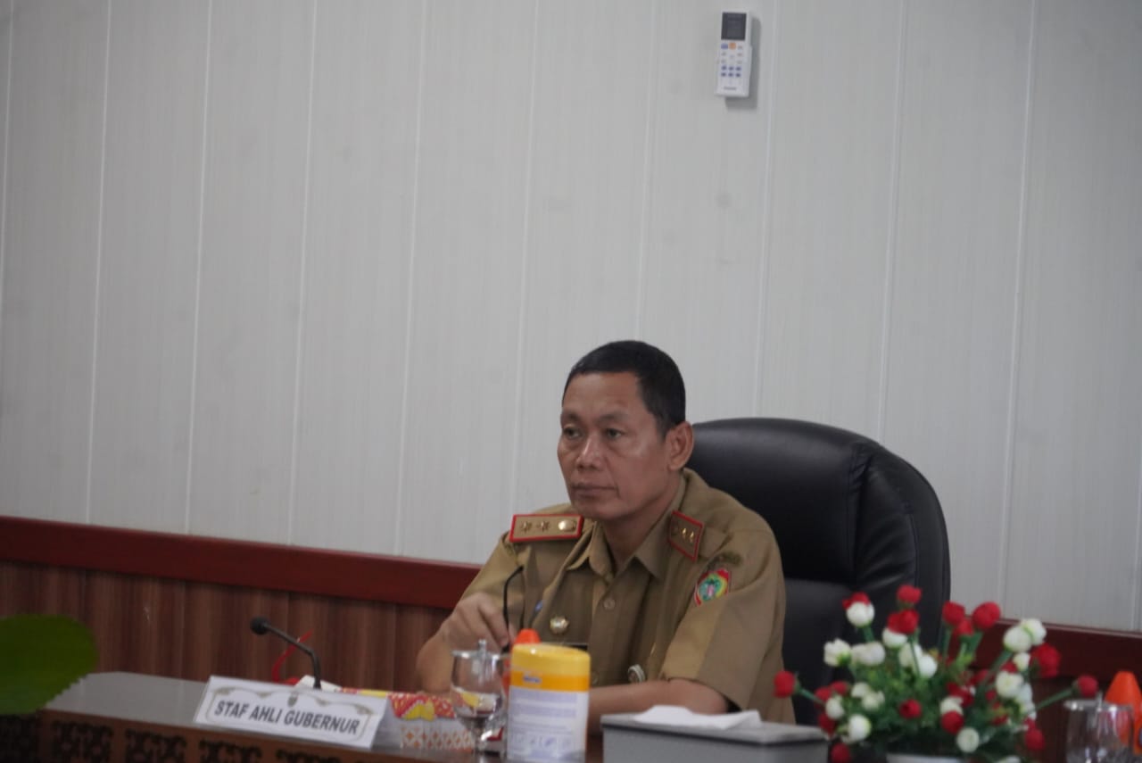 Sahli Yuas Elko Hadiri Secara Virtual Rakor Pengendalian Inflasi Tahun 2023 bersama Mendagri RI
