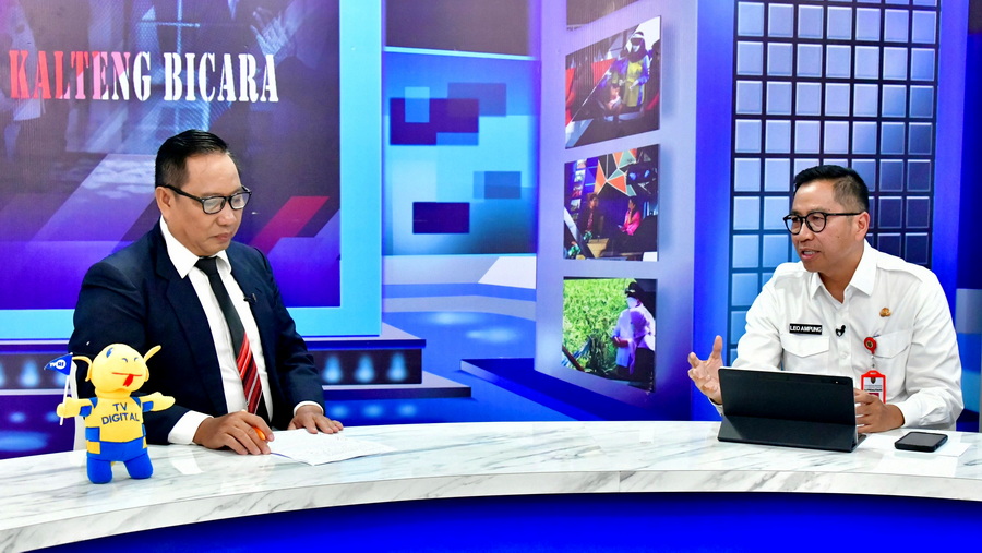 Kepala Bappedalitbang Prov. Kalteng Leonard S. Ampung Jadi Narasumber Dalam Program TVRI Kalteng