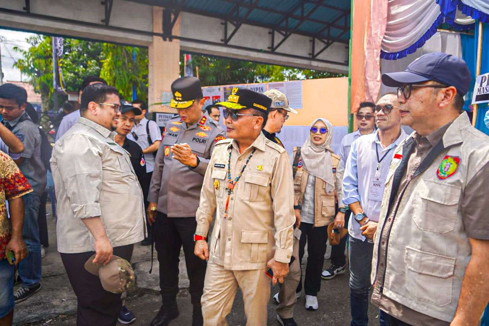 Gubernur Kalteng Agustiar Sabran Tinjau Pelaksanaan PSU di Sejumlah TPS