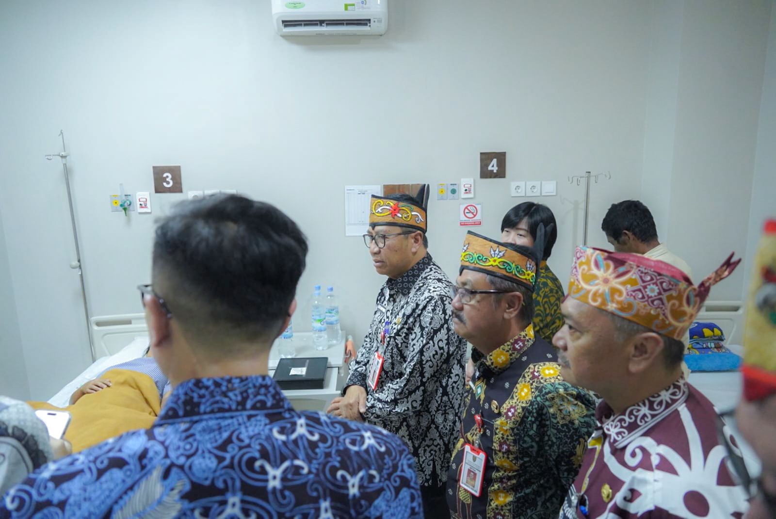 Plt. Sekda Prov. Kalteng Leonard S. Ampung Tinjau Langsung Pelayanan di Rumah Sakit Siloam