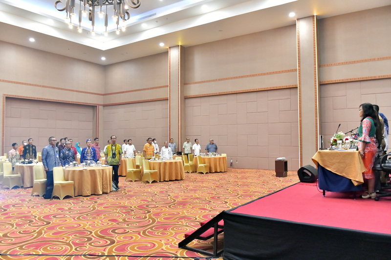 Kepala Bappedalitbang Prov. Kalteng Buka Rapat Komisi dan Sidang Pleno IV TKPSDA