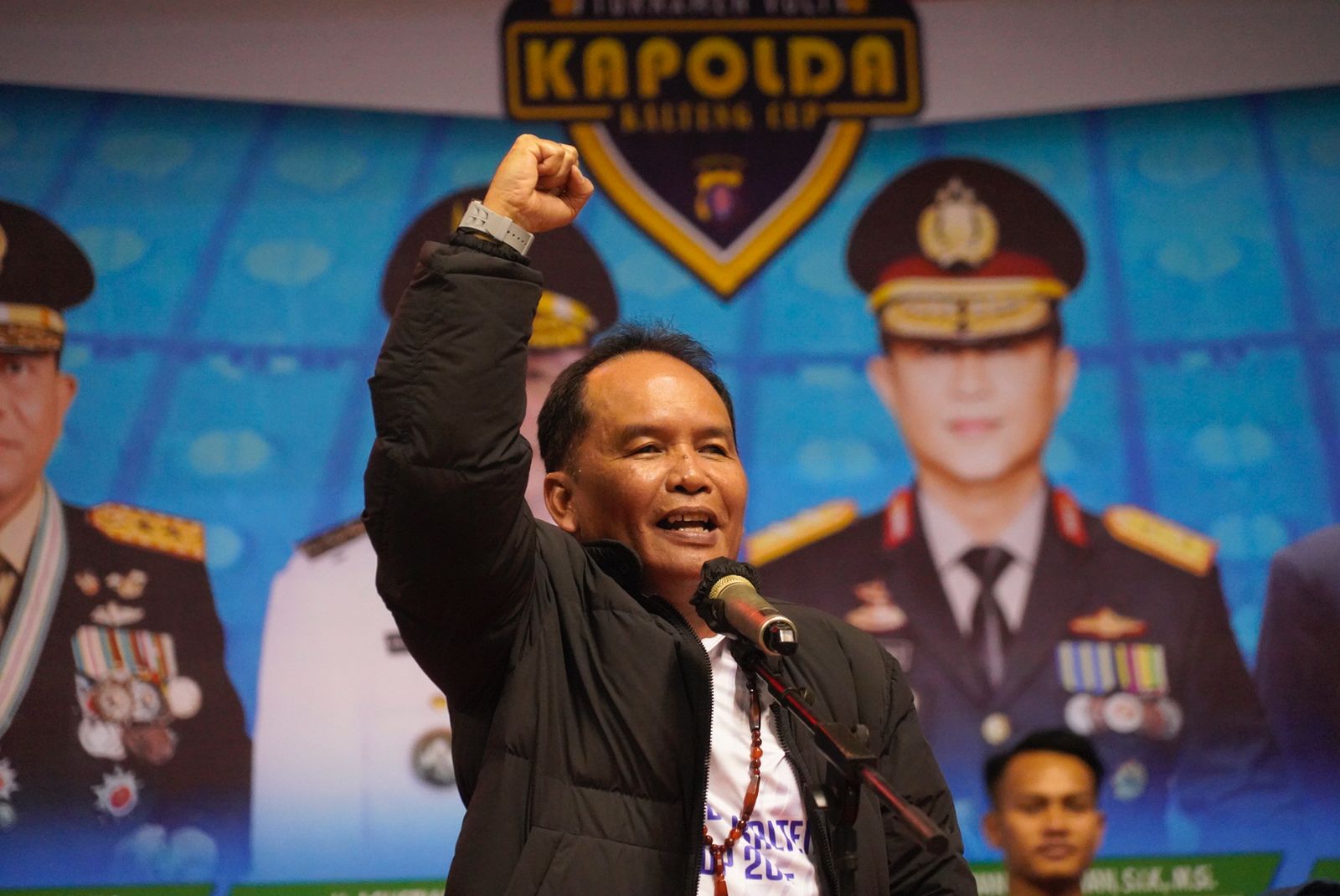 Gubernur Kalteng Agustiar Sabran Resmi Tutup Turnamen Bola Voli Kapolda Cup Tahun 2025