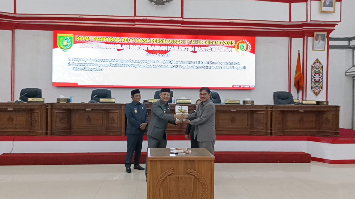 Paripurna DPRD Barsel: Bupati Eddy Raya Laporkan Capaian Program 2024