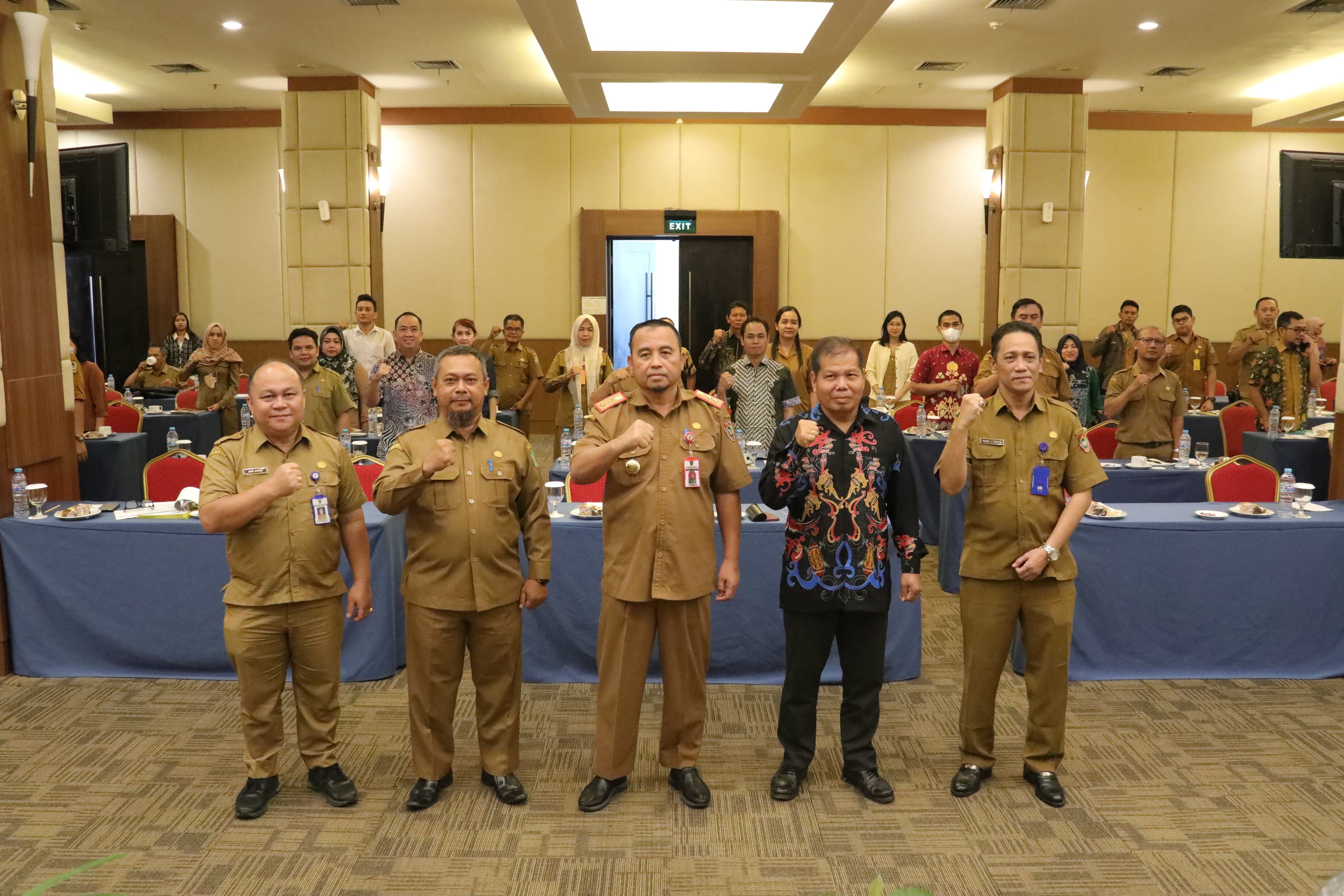 Asisten Adum Sri Suwanto Buka Bimtek Bantuan Keuangan Berbasis Ekologi