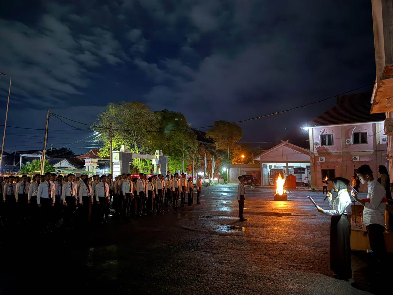 Peserta Latsar CPNS Kemenkumham Prov. Kalteng Tahun 2024 Gelar Apel Api Semangat Bela Negara