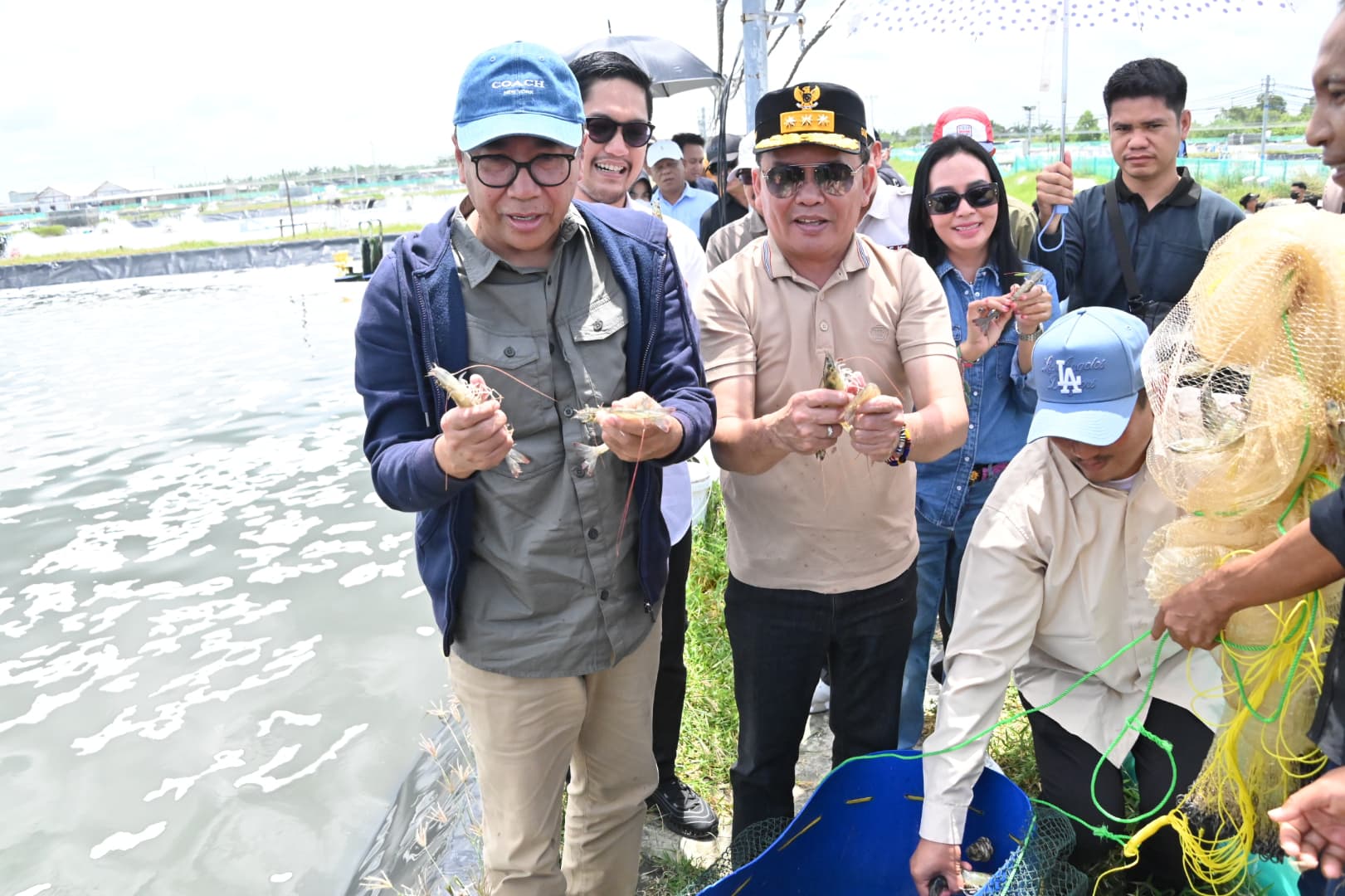 Gubernur Kalteng Agustiar Sabran Kunjungan ke Tambak Udang Vaname Shrimp Estate Berkah