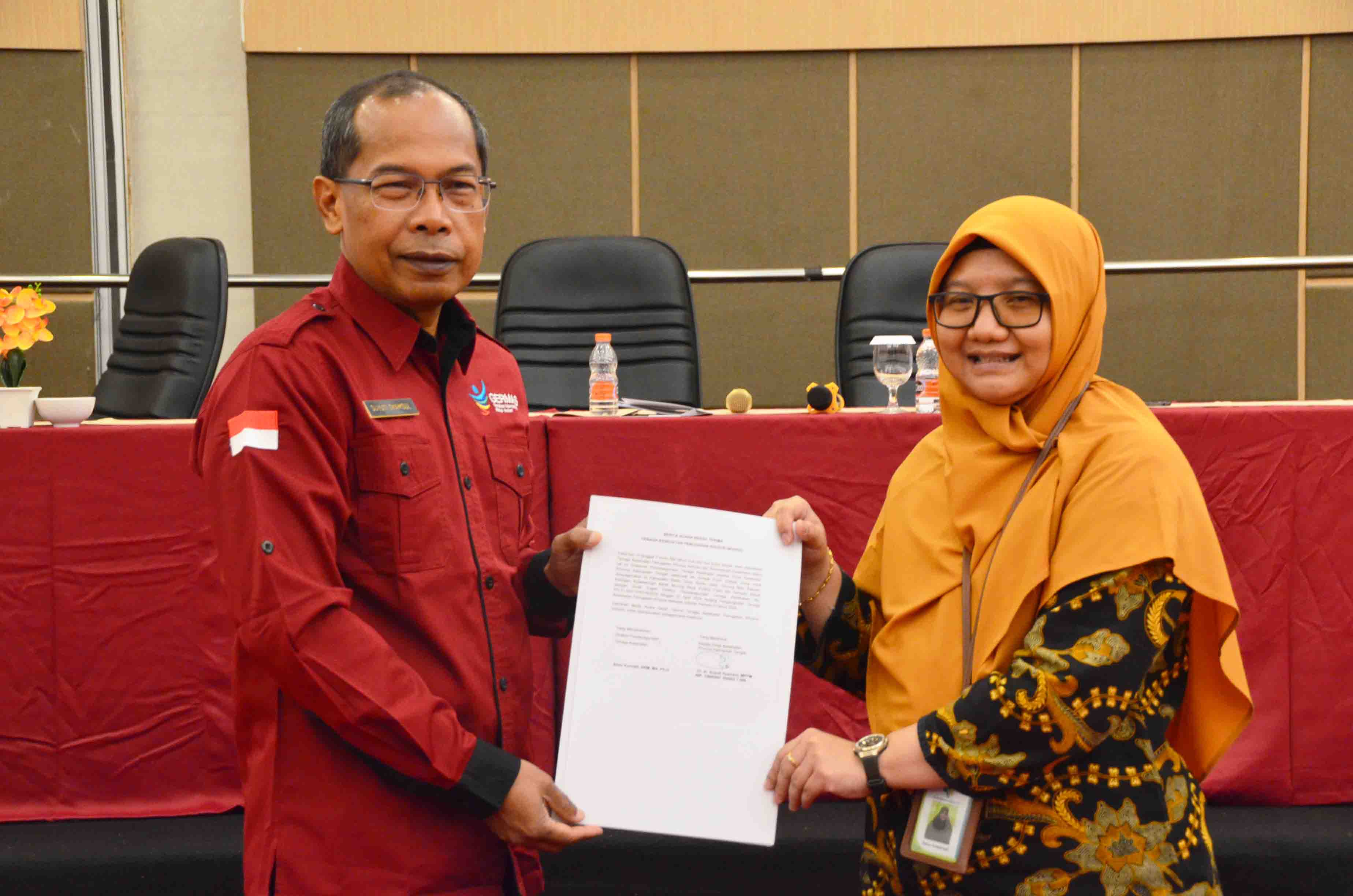 Dinkes Prov. Kalteng Gelar Penerimaan dan Penyerahan Tenaga Kesehatan Penugasan Khusus Periode II