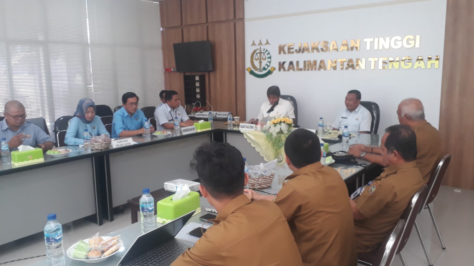 Dislutkan Ikuti Rapat Bersama Kejati Kalteng