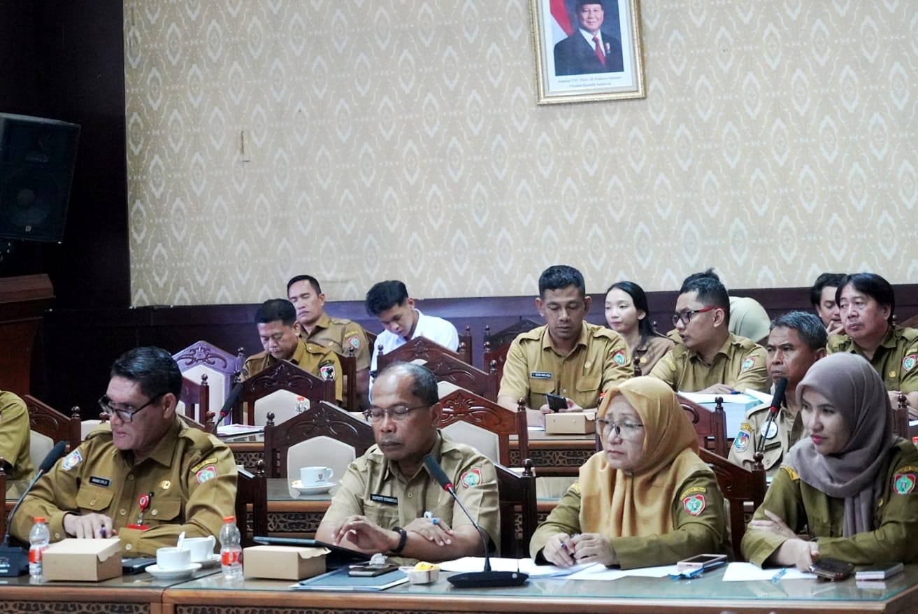 DPRD dan TAPD Kalteng Bahas Raperda Pertanggungjawaban Pelaksanaan APBD 2025