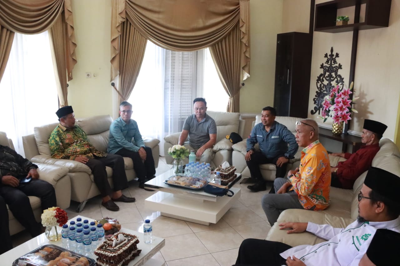 Gubernur Kalteng Sugianto Sabran Hadiri Acara Ramah Tamah Bersama Masyarakat Kabupaten Lamandau