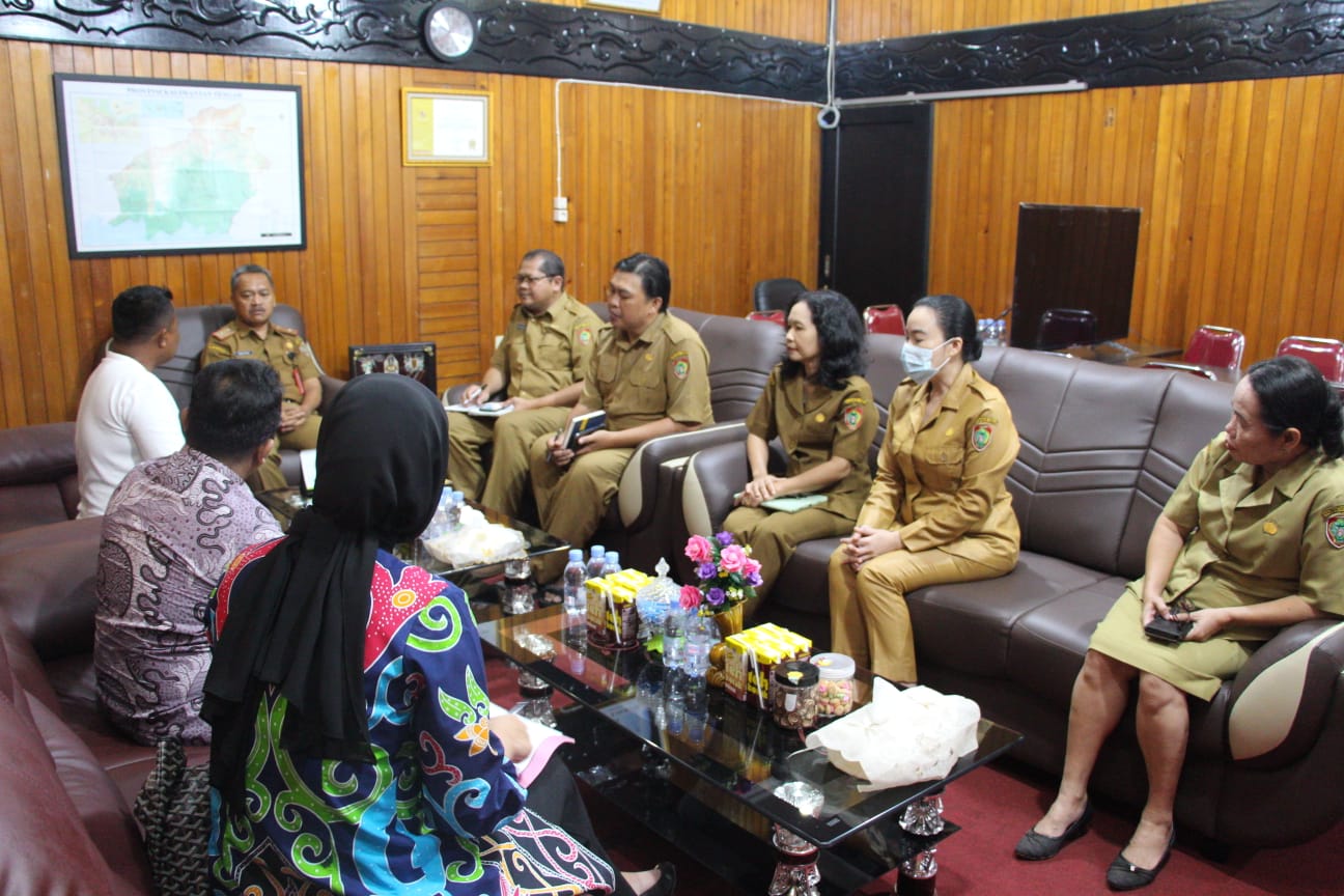 Kepala Disnakertrans Prov. Kalteng Farid Wajdi Terima Kunjungan Komisi I DPRD Kabupaten Lamandau