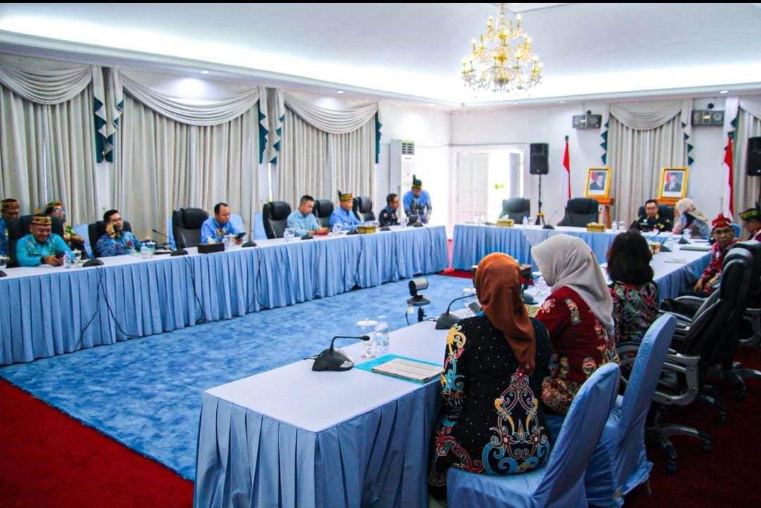 Gubernur Kalteng Agustiar Sabran Pimpin Rapat Persiapan Sambut Kedatangan Menteri Lingkungan Hidup Hanif Faisol Nurrofiq