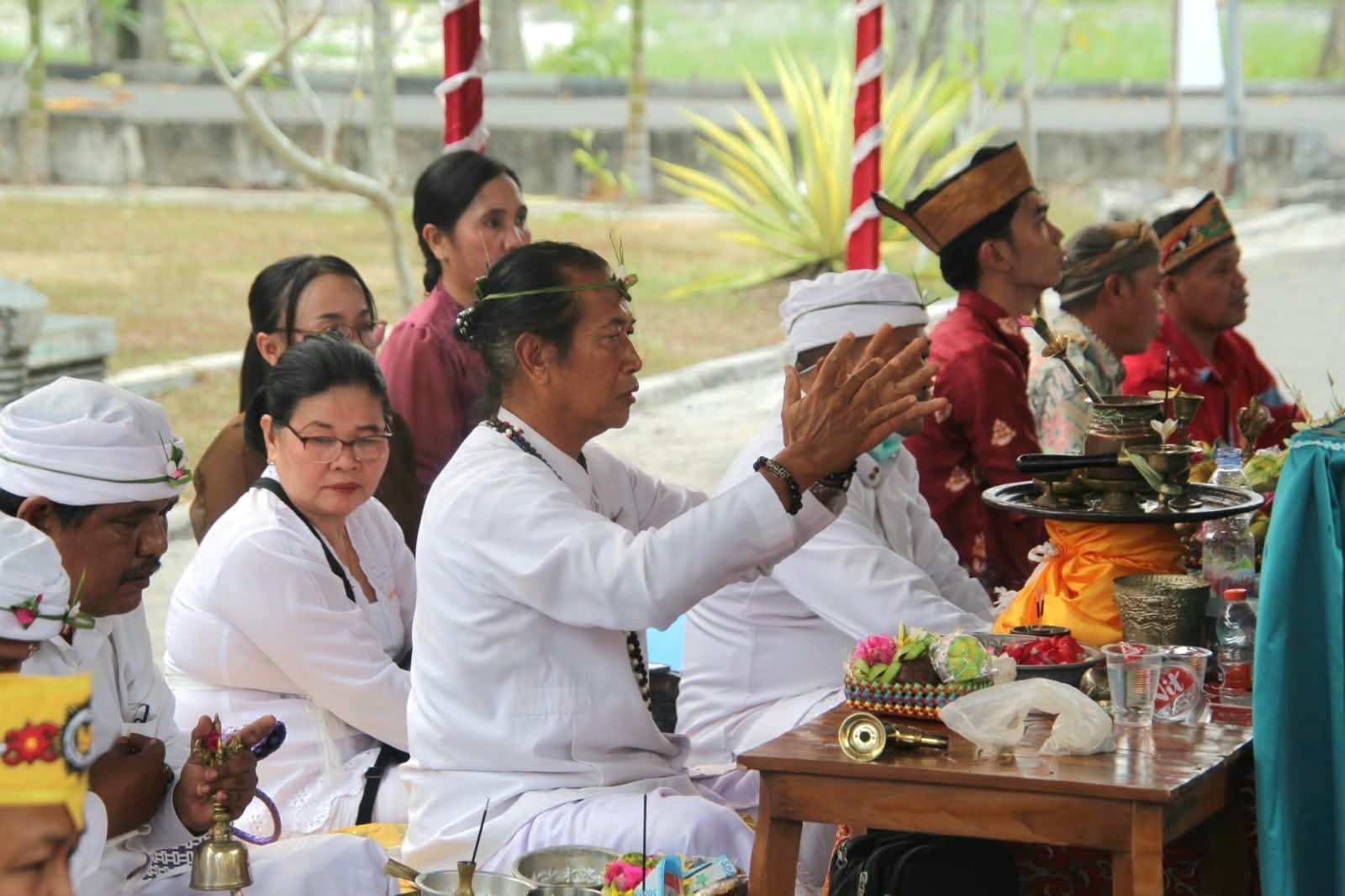 Gubernur Kalteng Agustiar Sabran Hadiri Ritual Memohon Hujan Dewa Yadnya di Palangka Raya