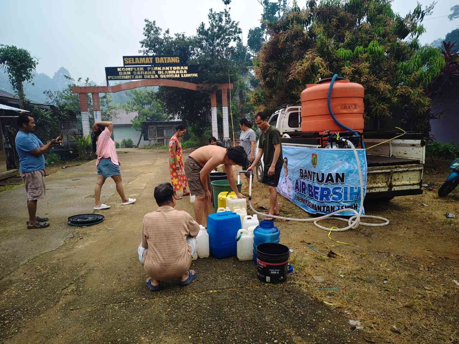 Atasi Keterbatasan Air Bersih akibat Kekeringan, Pemprov Kalteng Salurkan Bantuan ke Sejumlah Daerah
