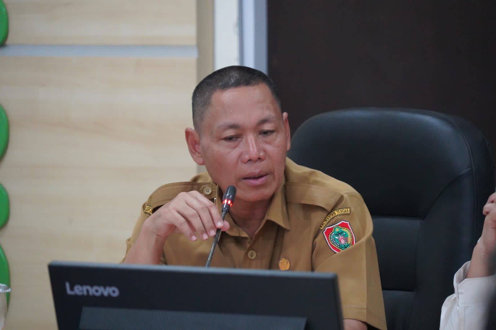 Sahli Yuas Elko Hadiri Konferensi Pers Berita Resmi Statistik BPS Prov. Kalteng
