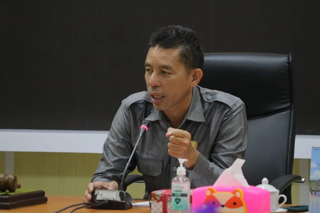 Perhatikan Pelayanan Kesehatan dan Pendidikan