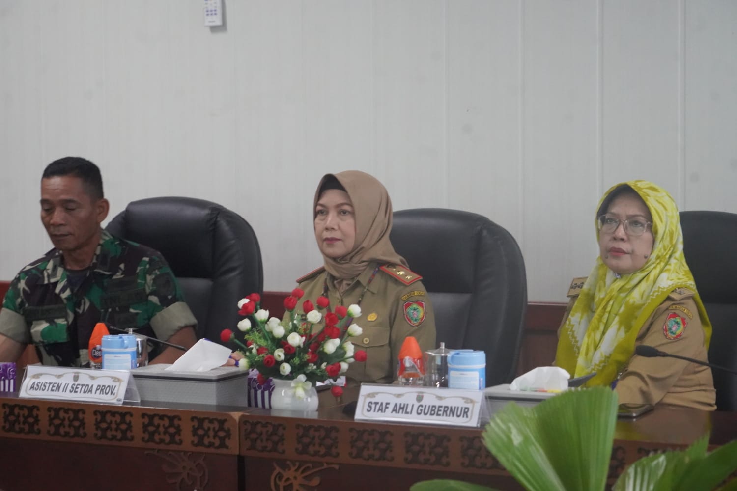 Asisten Ekbang Sri Widanarni Hadiri Rakor Pengendalian Inflasi