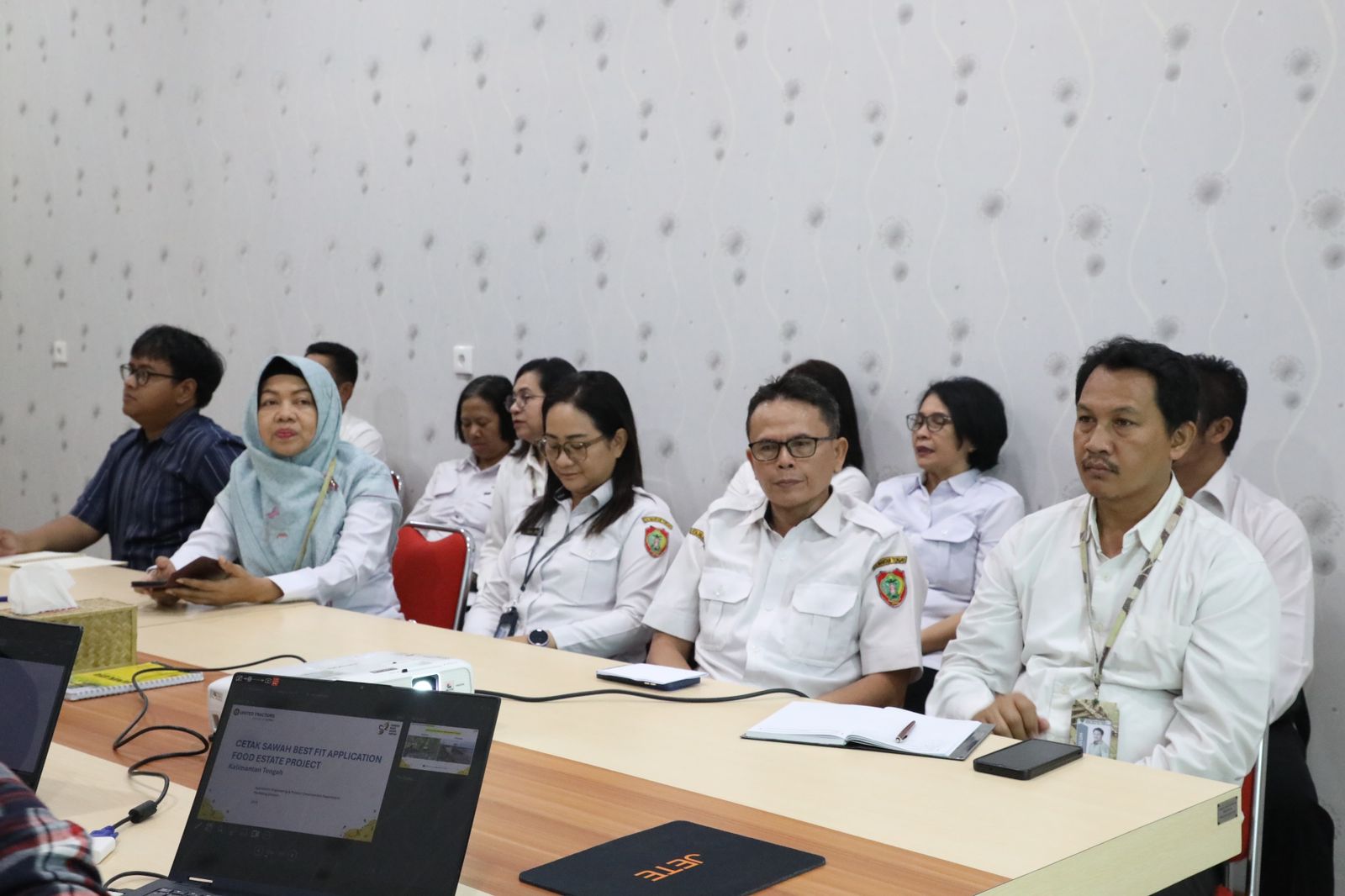 Kadis TPHP Prov.Kalteng Sunarti Terima Audiensi PT. United Tractors Tbk