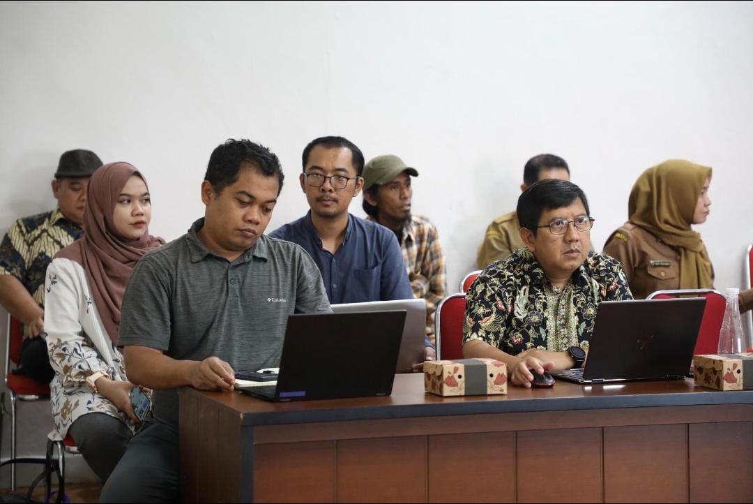 Dinas TPHP Prov. Kalteng Monitoring dan Evaluasi Kinerja Pekerjaan Konstruksi Cetak Sawah