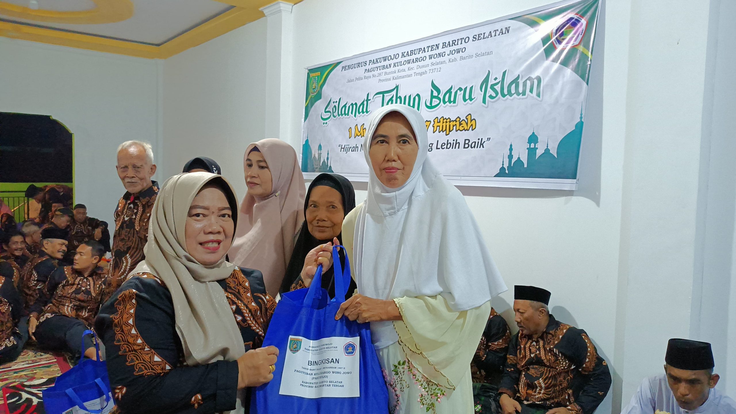 Hj Rida Sri Ahlina Apresiasi Tirakatan 1 Suro: Lestarikan Budaya, Pererat Silaturahmi
