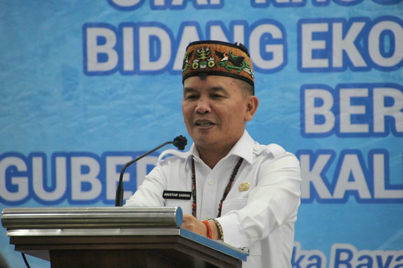 Gubernur Kalteng Agustiar Sabran Terima Kunjungan Silaturahmi Staf Khusus Presiden RI Bidang Ekonomi Kreatif Yovie Widianto