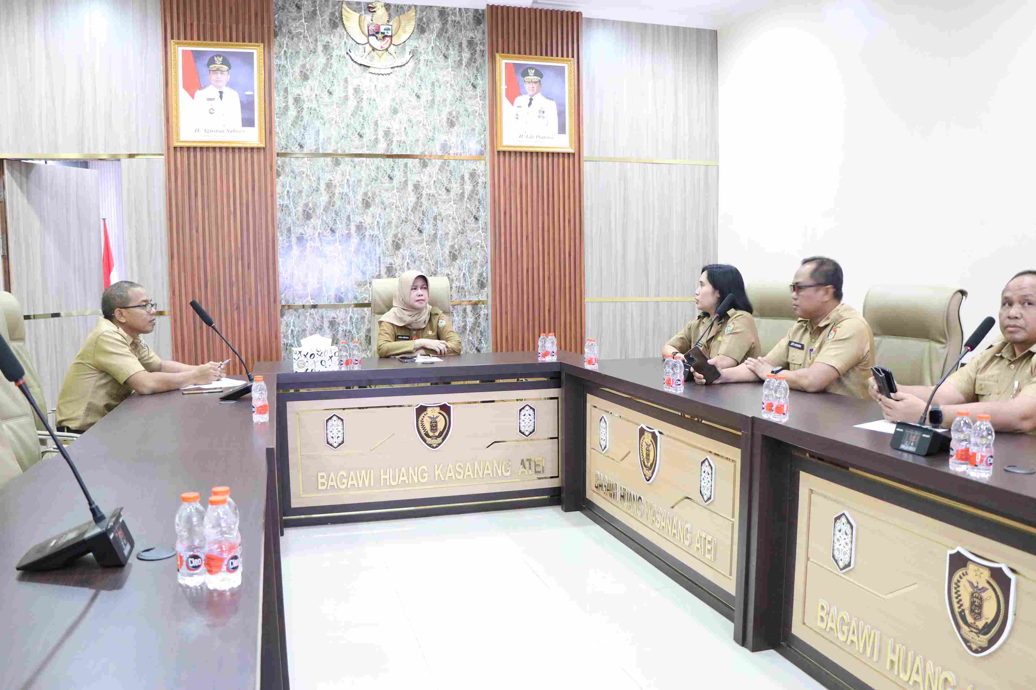 Kepala BKD Prov. Kalteng Lisda Arriyana Ikuti Rapat Mempersiapkan Penyesuaian Penetapan NIP Bagi CPNS dan PPPK T.A 2024